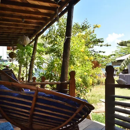 Beach House Cambodia Koh Rong Sanloem Exterior photo