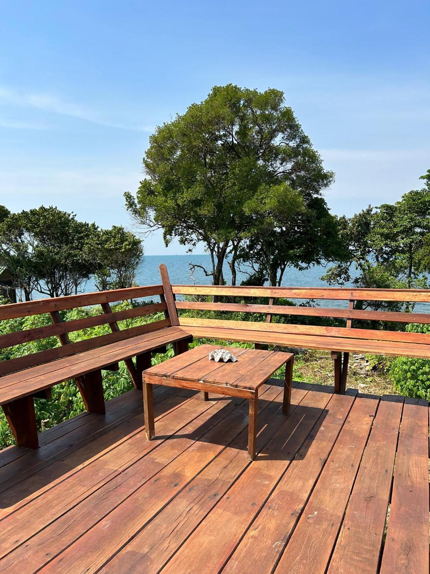 House Cambodia Guest house Koh Rong Sanloem