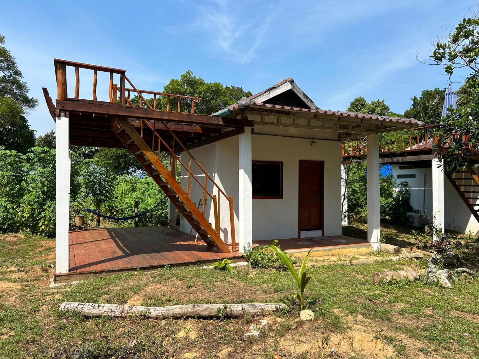 House Cambodia 3* Koh Rong Sanloem